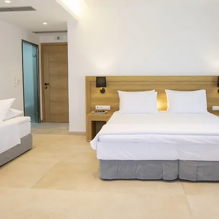 Smile 3* Nydri (Lefkada)